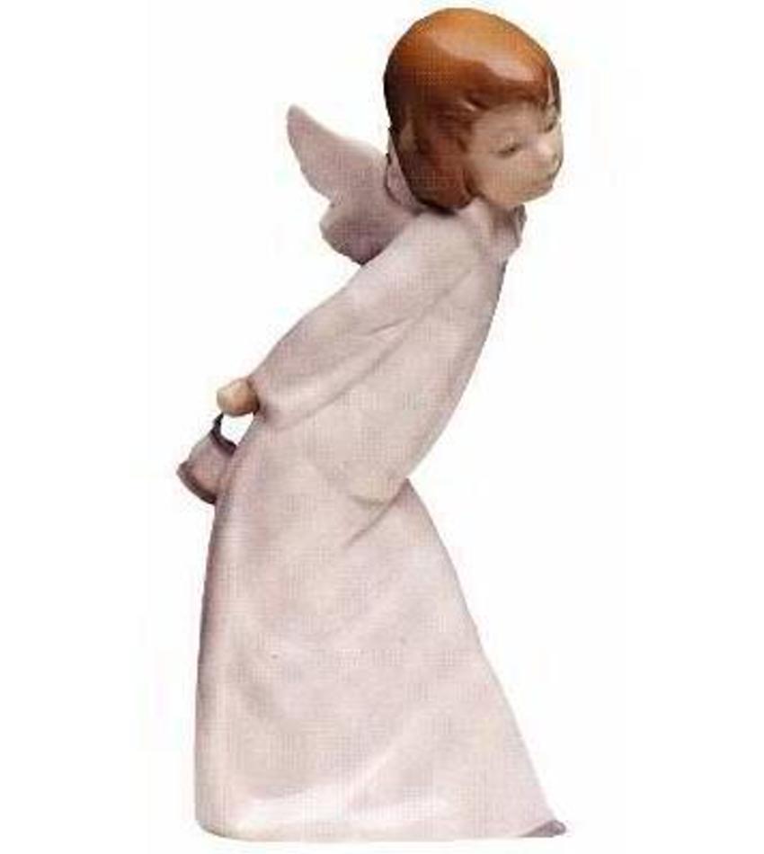 L4960 - Curious Angel
