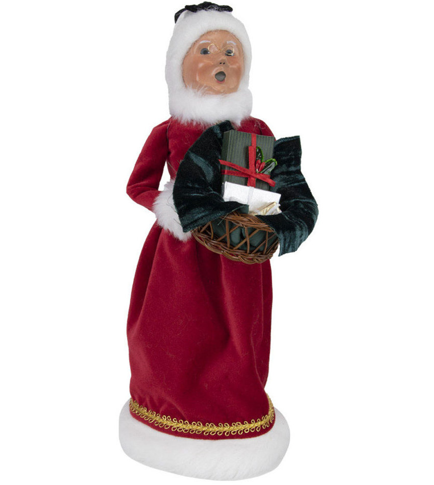 BC3232W - Mrs Claus w/Basket