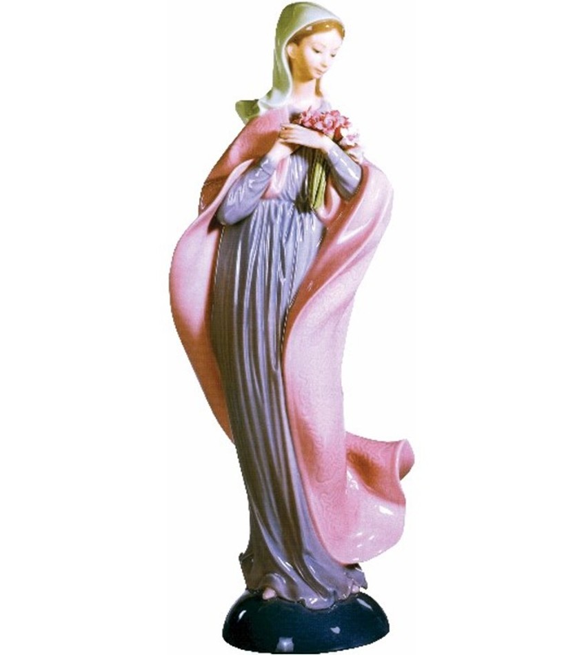 L5171 - Our Lady With Flowers