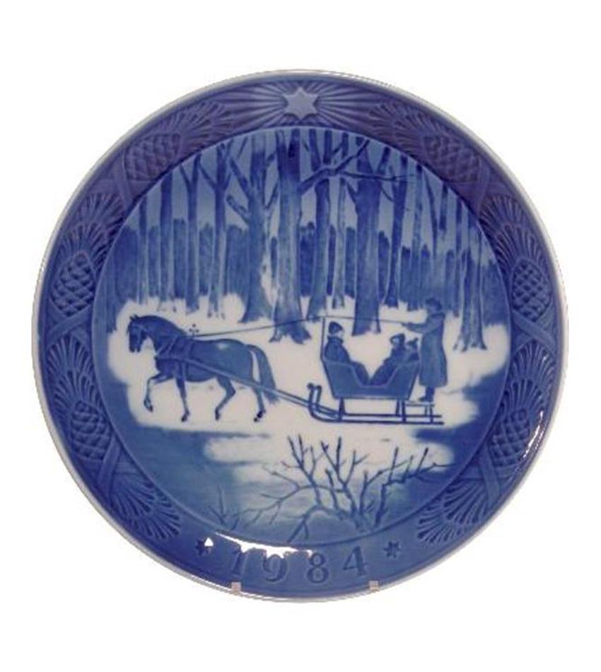 84RCXP - 1984 Christmas Plate