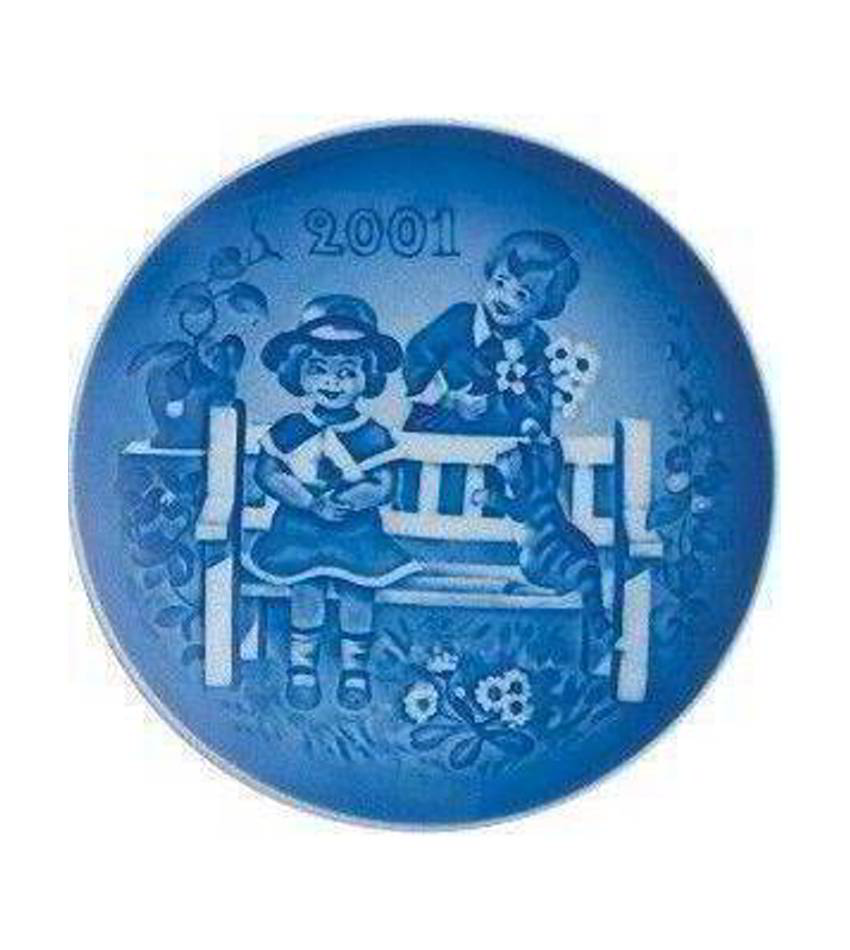 2001BGCDP - 2001 Children's Day Plate