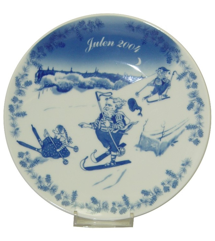 2004PXP - 2004 Christmas Plate
