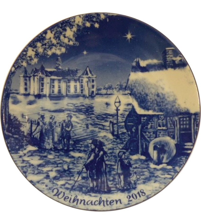 2018BDXPG - 2018 Berlin Design Christmas Plate - german