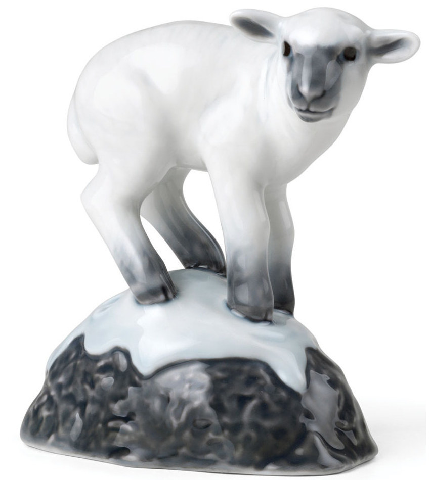 2023RC1066051 - 2023 RC Annual Figurine - lamb
