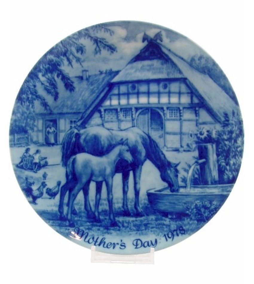 78BDMDNBGT - 1978 Mother's Day Plate