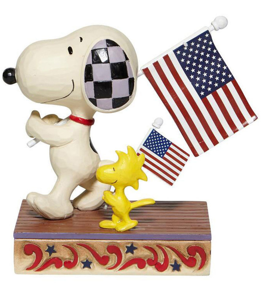 JS6007960 - Snoopy & Woodstock Marching with American Flags